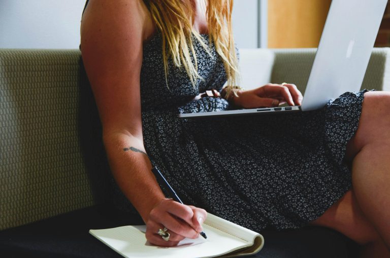 pexels-startup-stock-photos-7079
