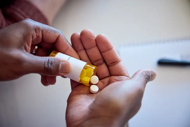 1800ss_getty_rf_pills